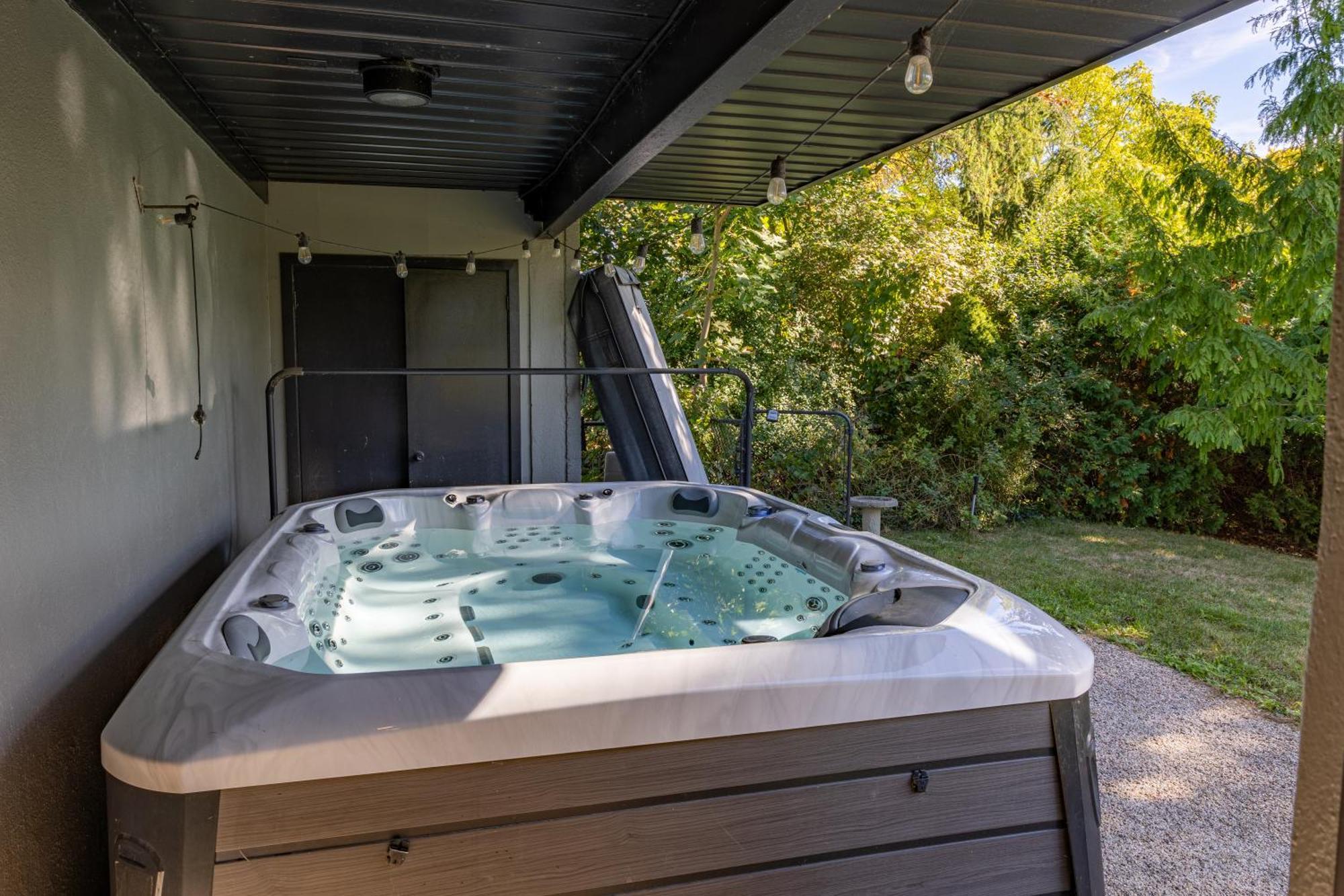 5 Bedroom Luxury Retreat With Hot Tub And Sauna لندن المظهر الخارجي الصورة